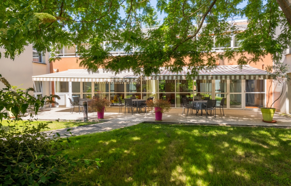 EHPAD Le Clos d'étrechy - Photo 2 sur 5 - Intérieur et espaces communs