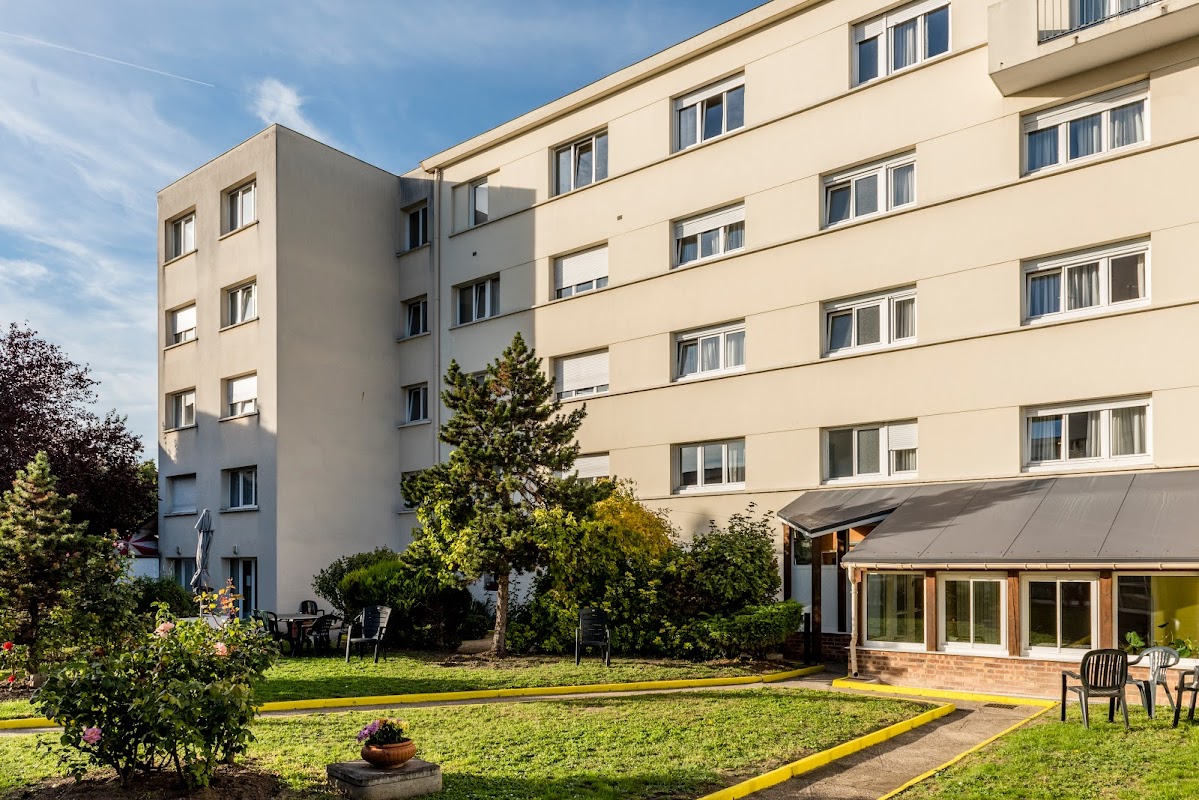 Photo de EHPAD Villa Caroline, EHPAD à GENNEVILLIERS