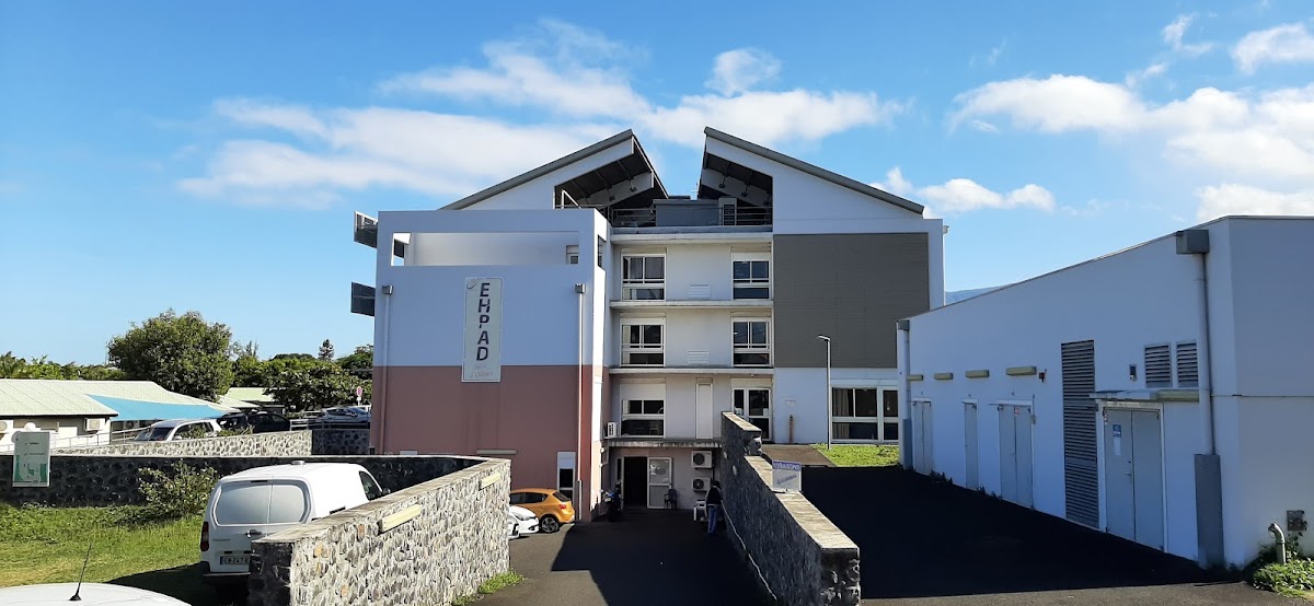 EHPAD de la Ravine-blanche - Photo 3 sur 5 - Chambres et hébergement