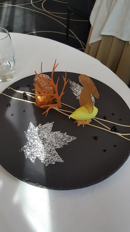 EHPAD du Centre hospitalier local de Chazelles-sur-Lyon - Photo 3 sur 5 - Chambres et hébergement