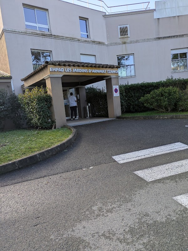 EHPAD Les Trois S - Photo 3 sur 4 - Chambres et hébergement