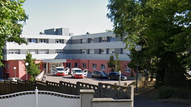 USLD centre de gériatrie - Photo 2 sur 5 - Intérieur et espaces communs