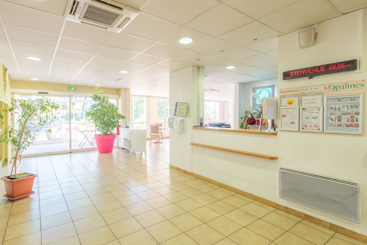 EHPAD Les Opalines Oraison - Photo 5 sur 5 - Environnement et extérieurs