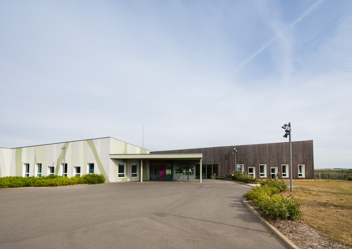 EHPAD de Oisy le Verger - Photo 2 sur 5 - Intérieur et espaces communs