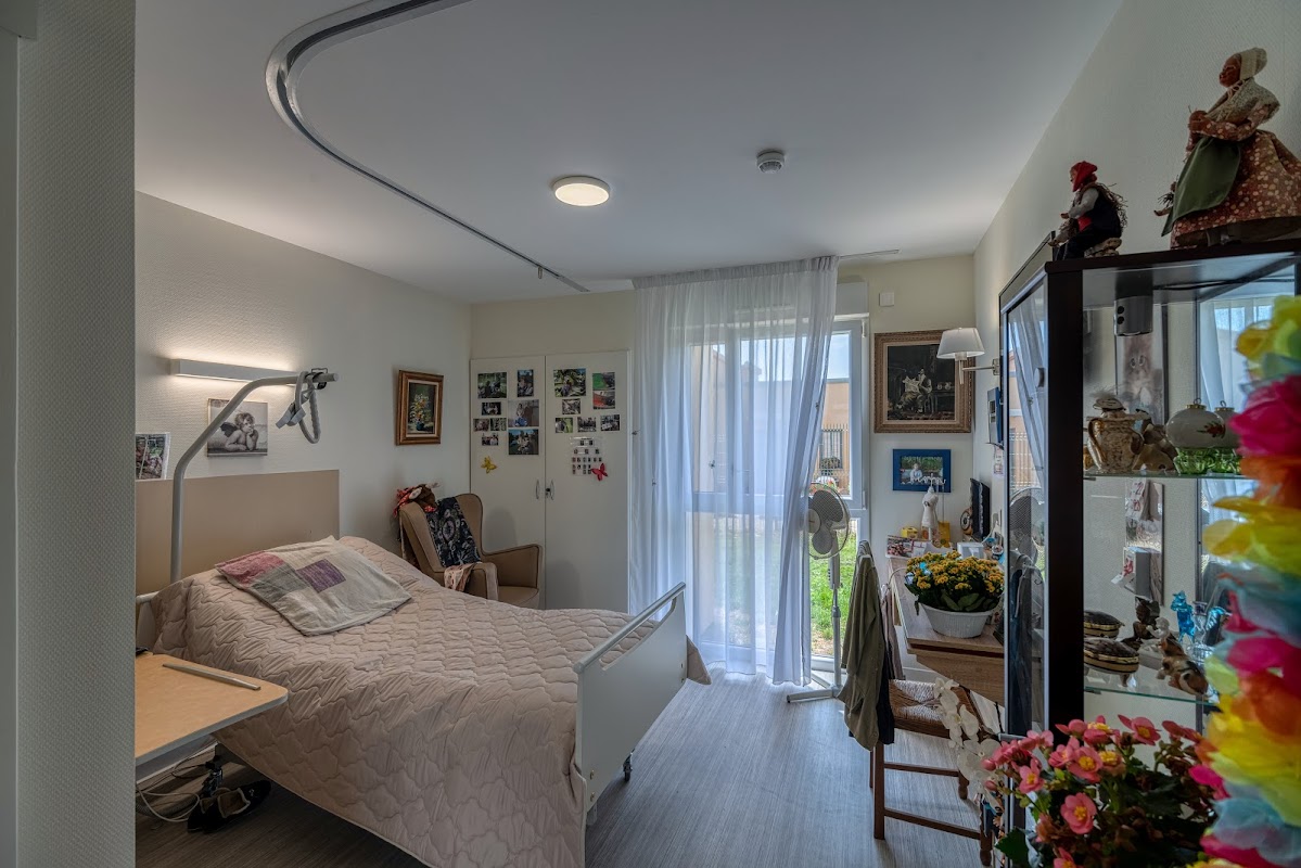 EHPAD Résidence Pierre Péricard - Photo 2 sur 5 - Intérieur et espaces communs