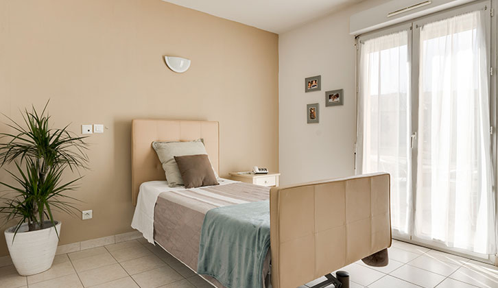 EHPAD L'Étoile de Haute-Provence - Photo 2 sur 5 - Intérieur et espaces communs