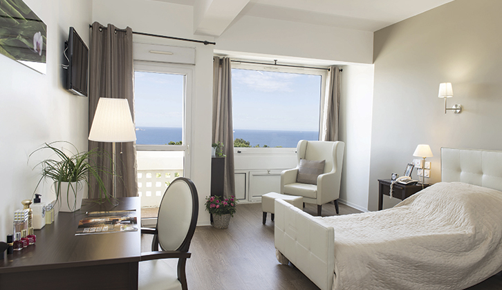 EHPAD Le Soleil du Roucas Blanc - Photo 2 sur 5 - Intérieur et espaces communs