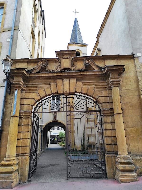 EHPAD de la Maison Saint-Dominique - Photo 5 sur 5 - Environnement et extérieurs