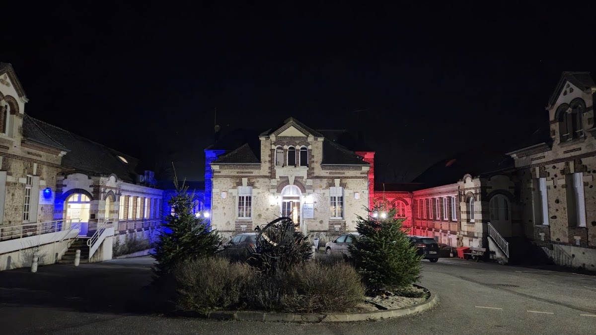 Maison Dumonthier Hébergement temporaire - Photo 3 sur 5 - Chambres et hébergement