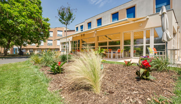 EHPAD Les Grands Prés - Photo 2 sur 5 - Intérieur et espaces communs