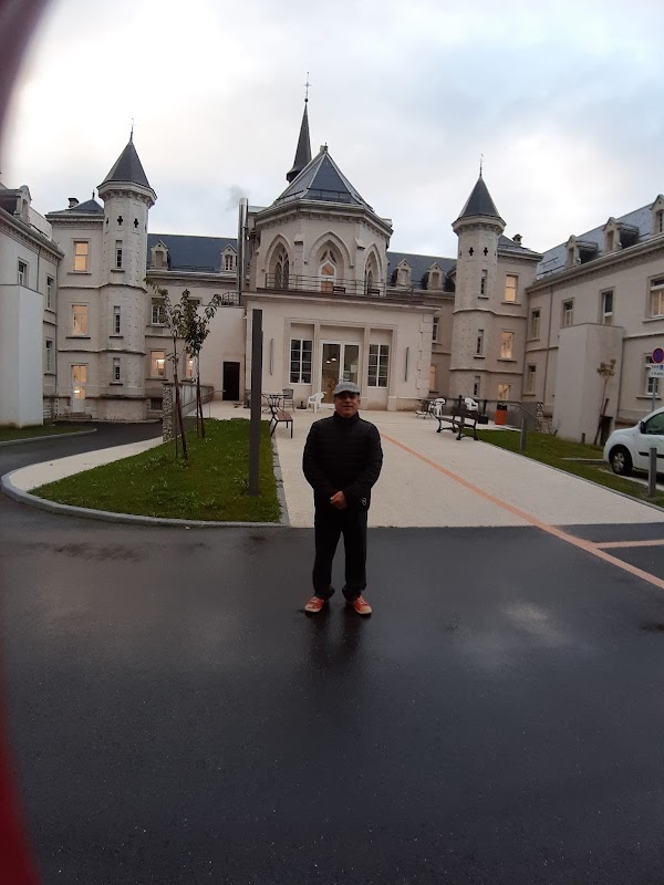 USLD la Matinière de l'Hôpital Saint-Laurent-du-Pont - Photo 4 sur 5 - Espaces de vie