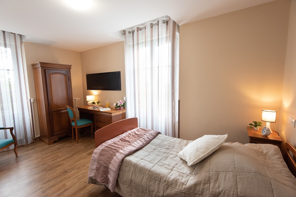 EHPAD Hostellerie du Château - Photo 2 sur 5 - Intérieur et espaces communs