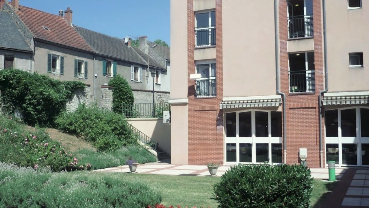 Photo de Résidence Tournebride, EHPAD à MEREVILLE