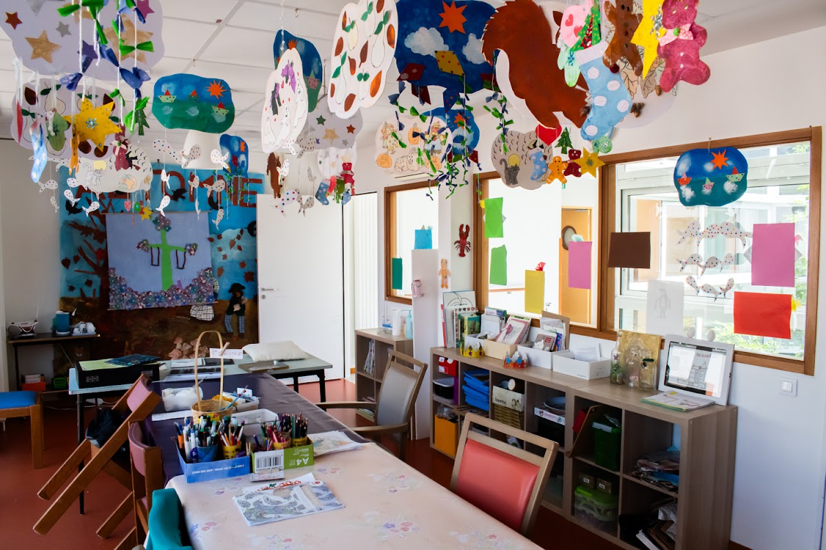 Maison de retraite la Roche Bellusson - Photo 3 sur 5 - Chambres et hébergement