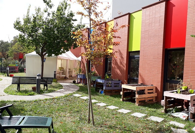 Accueil de jour Les 3 cerisiers Coallia - Photo 2 sur 5 - Intérieur et espaces communs