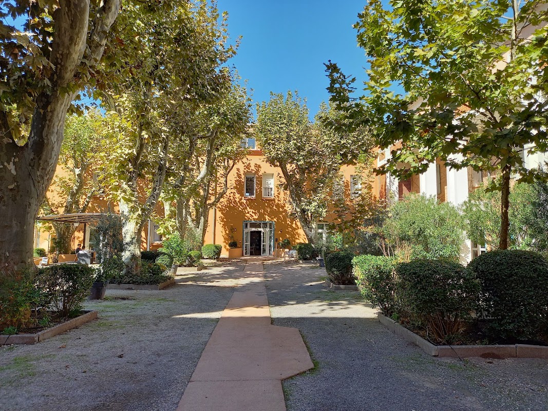 EHPAD Le Château - Photo 2 sur 5 - Intérieur et espaces communs