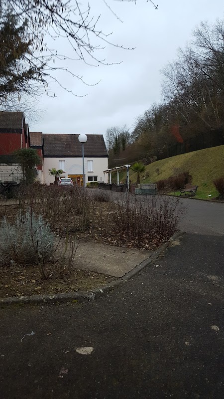 EHPAD Résidence du Vexin - Photo 5 sur 5 - Environnement et extérieurs