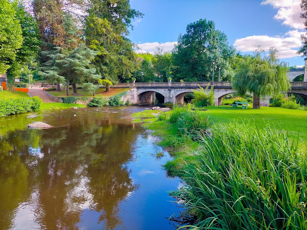 EHPAD de Saint-Pardoux la Rivière - Photo 2 sur 5 - Intérieur et espaces communs