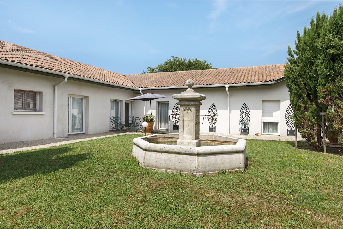 EHPAD Udazkena - Photo 2 sur 5 - Intérieur et espaces communs