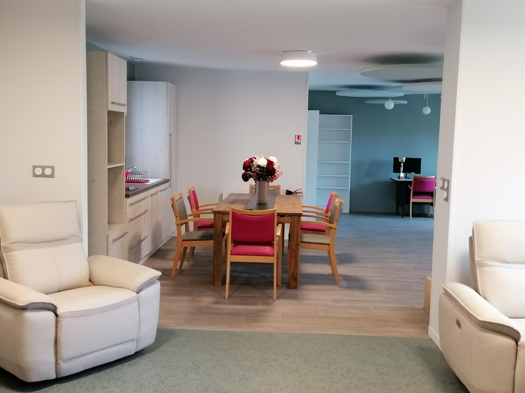 Foyer Soleil Roger Remondet - Photo 5 sur 5 - Environnement et extérieurs