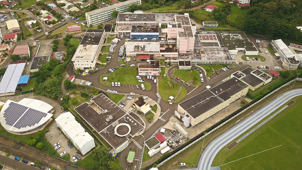 USLD de l'hôpital Louis Domergue de Trinité - Photo 5 sur 5 - Environnement et extérieurs