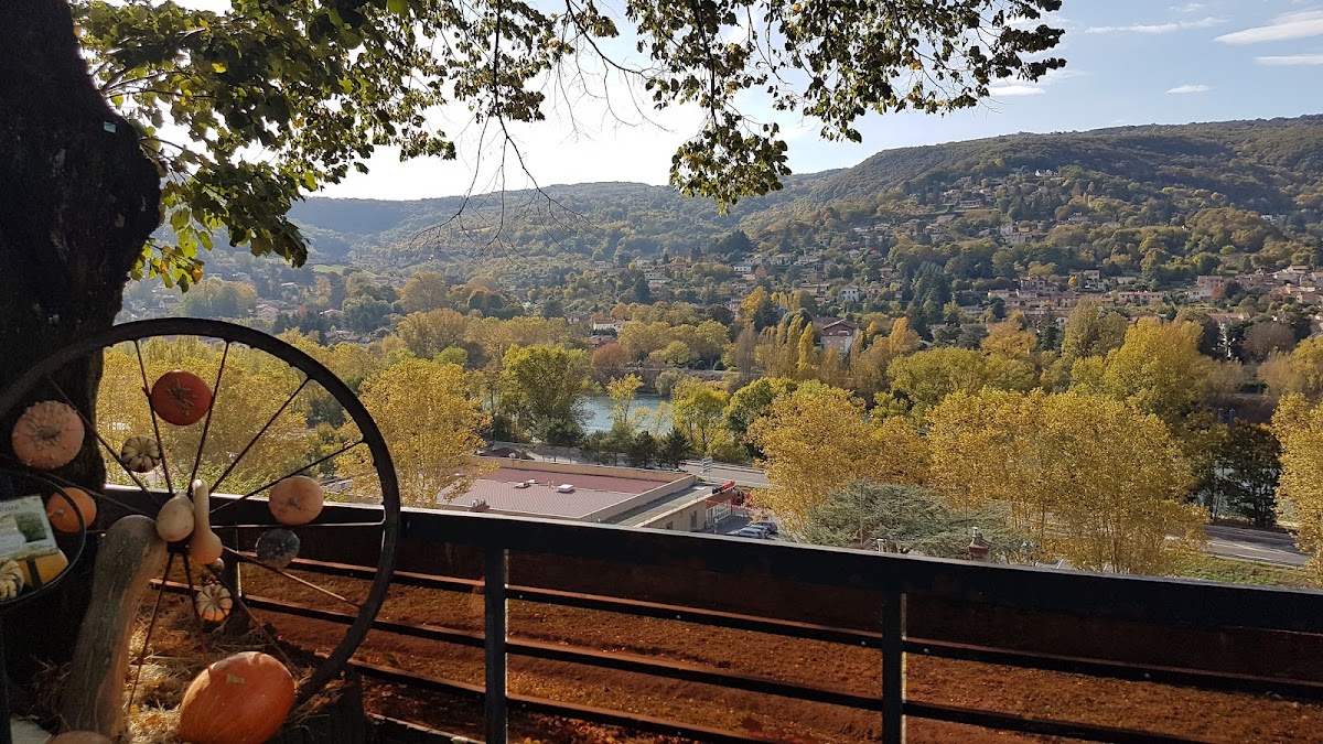 EHPAD Saint-Raphaël - Photo 2 sur 3 - Intérieur et espaces communs