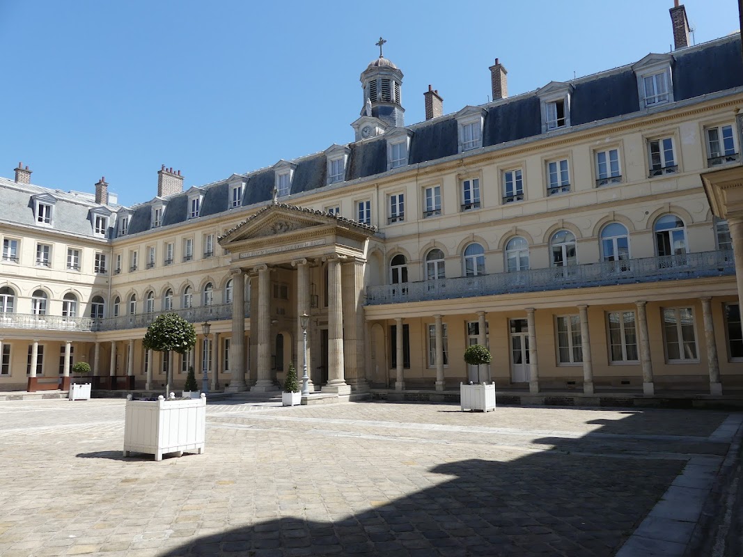 Maison de Retraite des Sœurs Augustines - Photo 5 sur 5 - Environnement et extérieurs