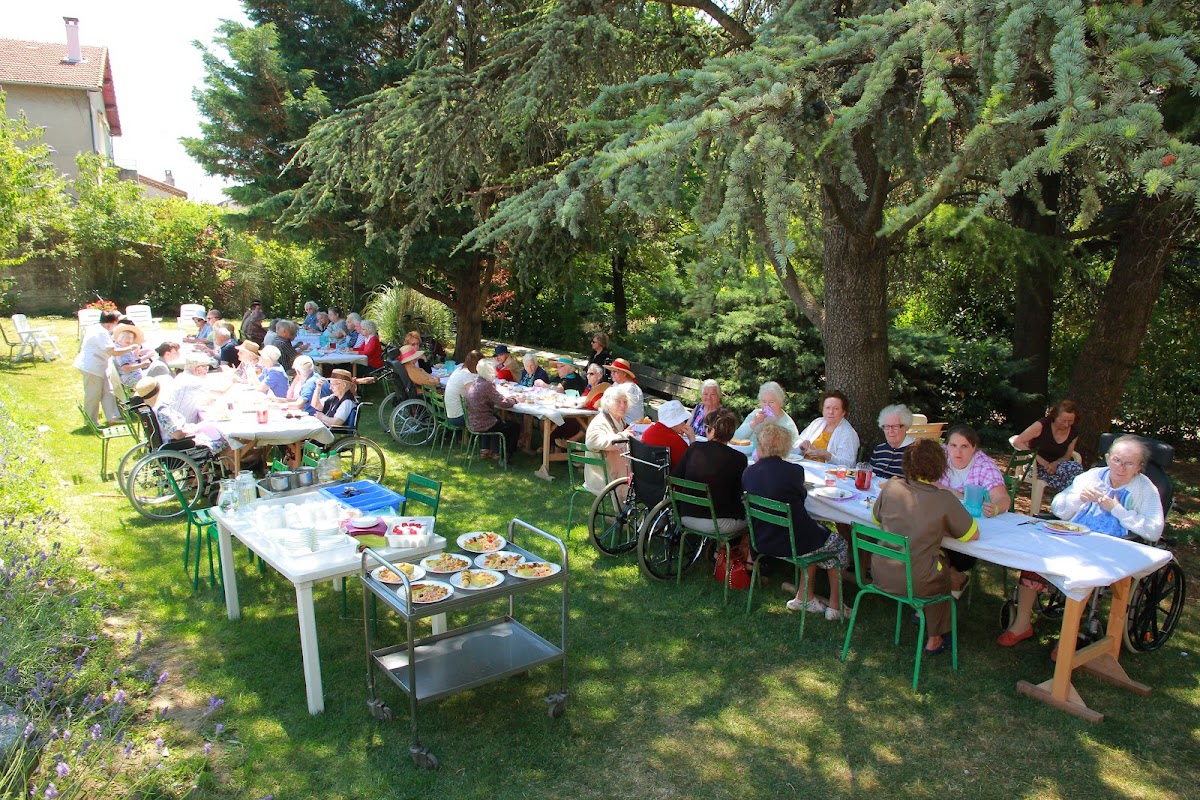 Foyer-Logement Sainte-Germaine - Photo 3 sur 5 - Chambres et hébergement