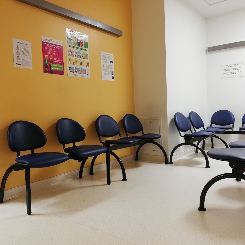 USLD du Centre hospitalier de Roanne - Photo 3 sur 5 - Chambres et hébergement