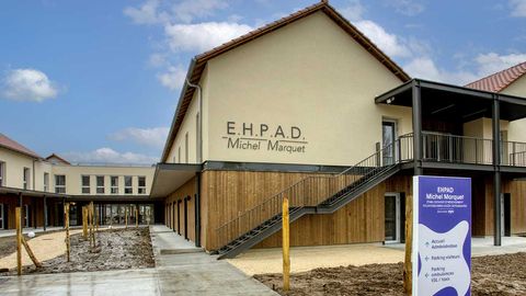EHPAD - Résidence Michel Marquet - Photo 2 sur 5 - Intérieur et espaces communs