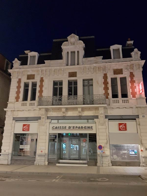 EHPAD Courtais - Photo 2 sur 5 - Intérieur et espaces communs