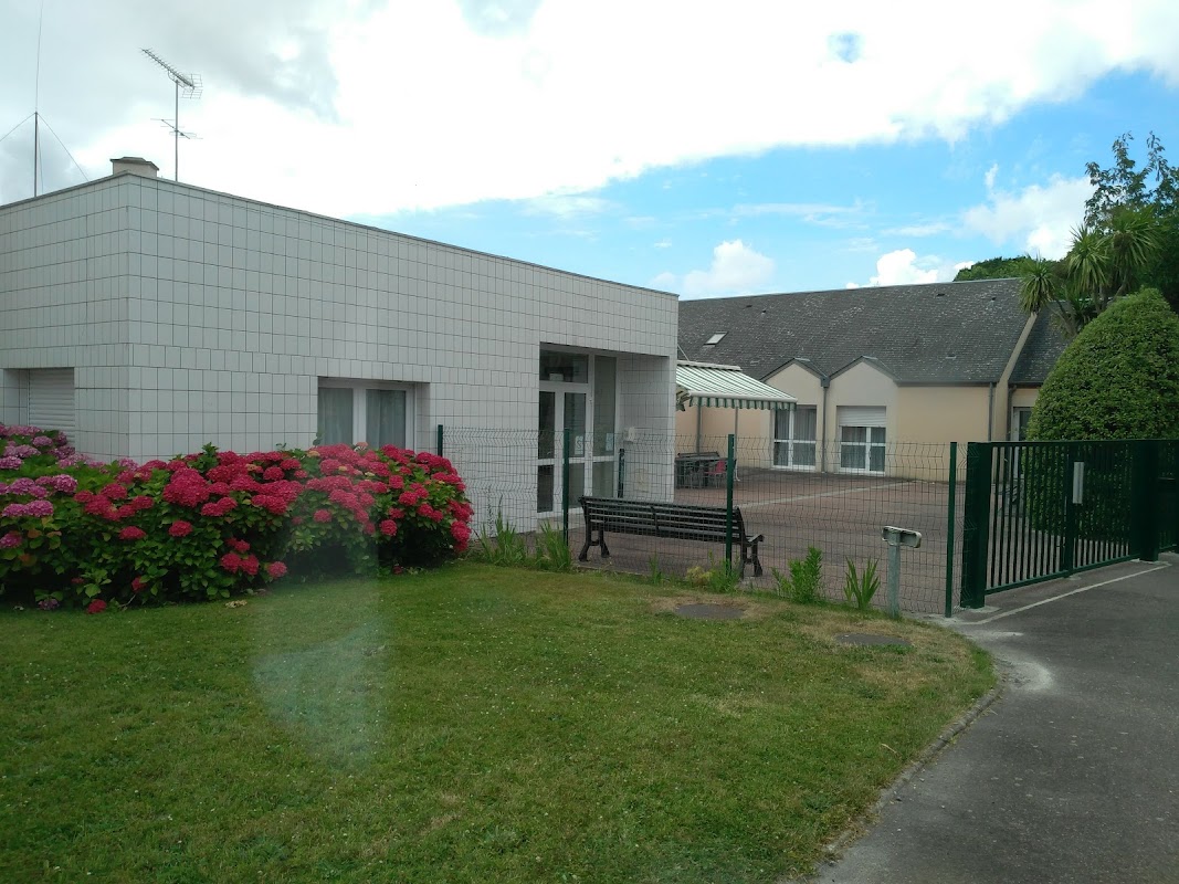 EHPAD Saint-Jean - Photo 2 sur 5 - Intérieur et espaces communs