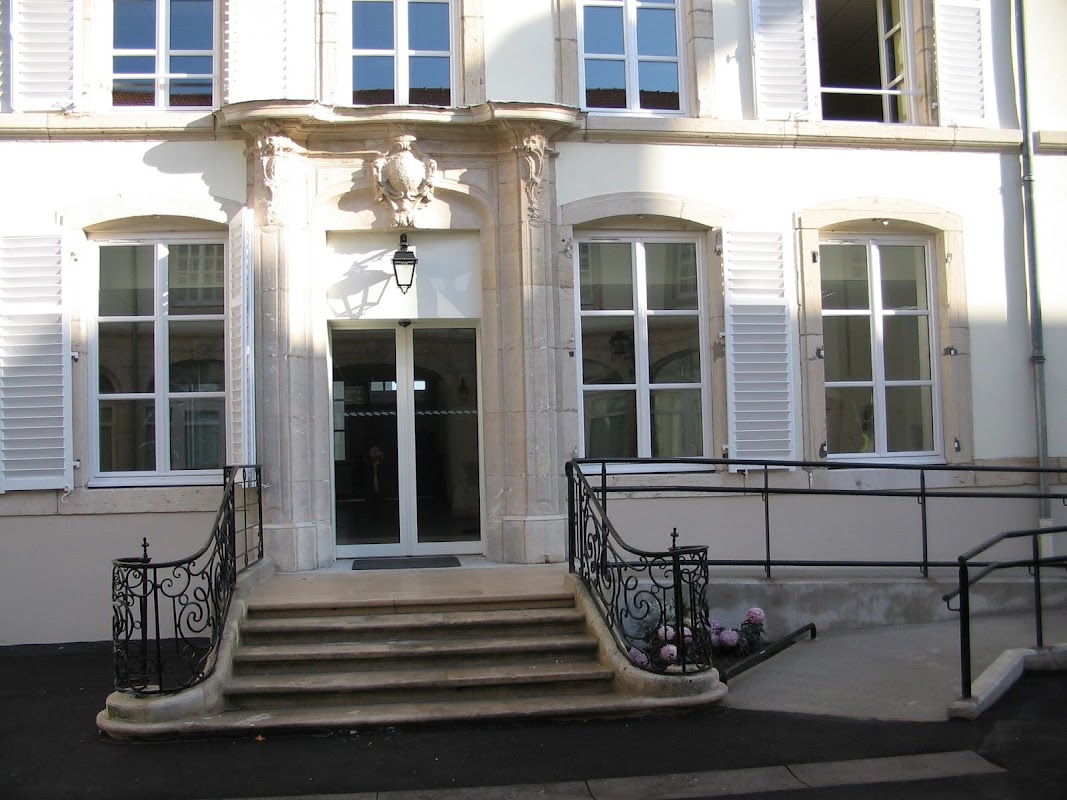 EHPAD Saint-Joseph - Photo 2 sur 5 - Intérieur et espaces communs