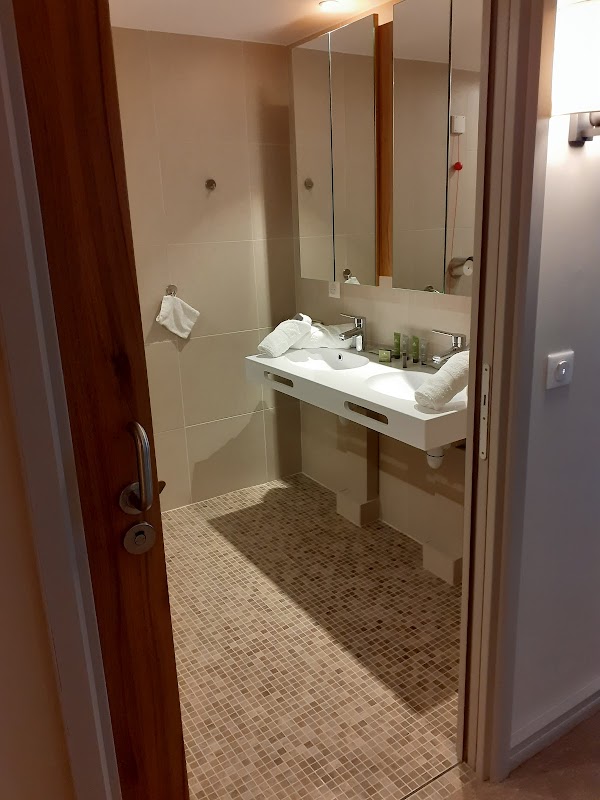 EHPAD Résidence Port Van Gogh - Photo 3 sur 5 - Chambres et hébergement