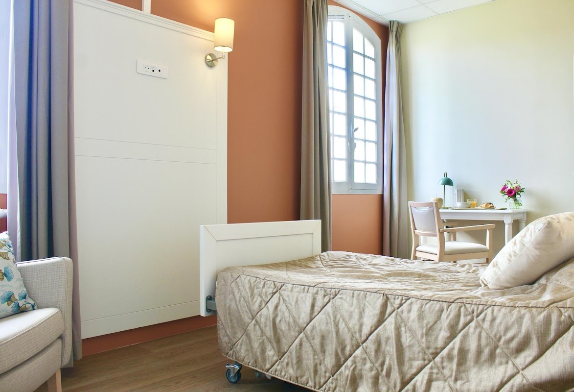 EHPAD Résidence La croix du sud - Photo 2 sur 5 - Intérieur et espaces communs