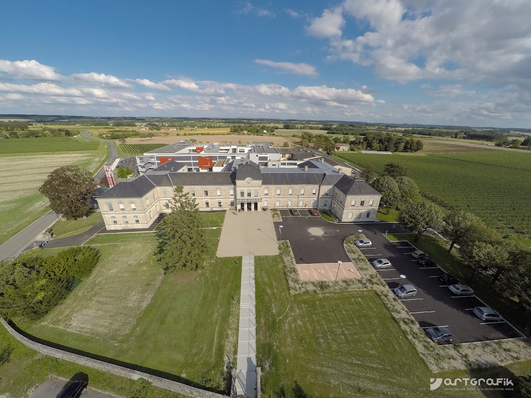 USLD - Centre hospitalier Sud Charente - Photo 4 sur 5 - Espaces de vie