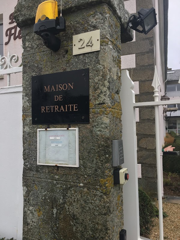 EHPAD Le Parc Fleuri - Photo 3 sur 4 - Chambres et hébergement