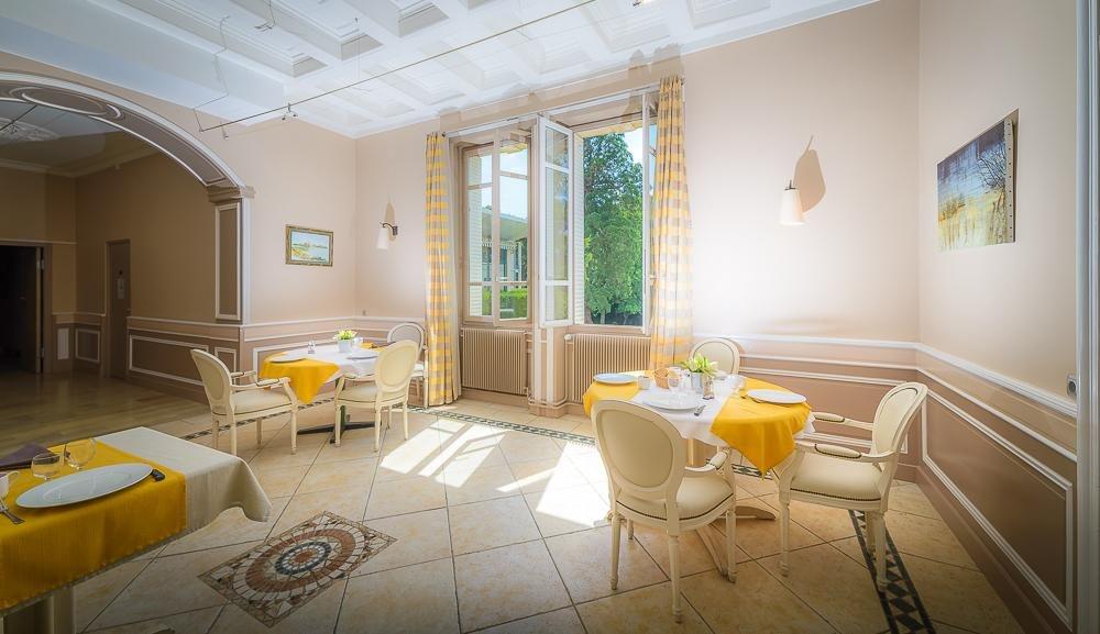 Maison de retraite Château de Vernange - Photo 3 sur 5 - Chambres et hébergement