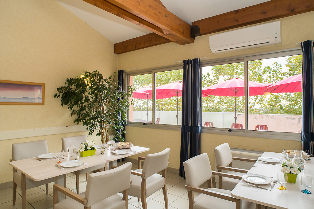 EHPAD Les Aurélias - Photo 3 sur 5 - Chambres et hébergement