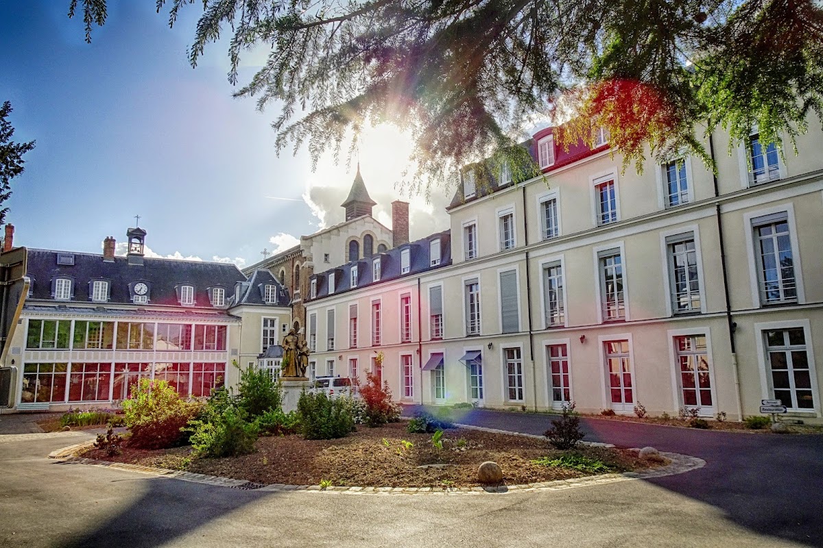 EHPAD  SAINT JEAN BAPTISTE DE LA SALLE - Photo 3 sur 5 - Chambres et hébergement