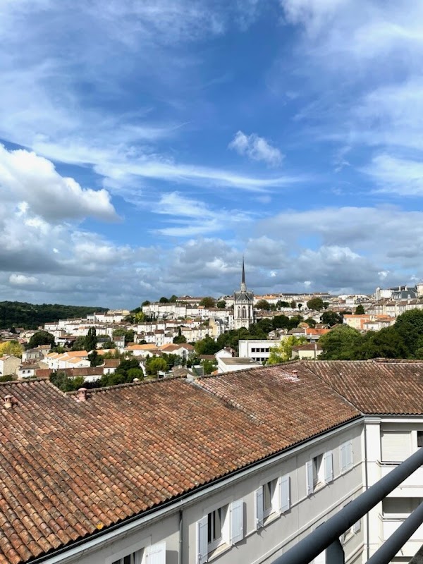 Photo de Villa de Bury, Résidence autonomie à ANGOULEME