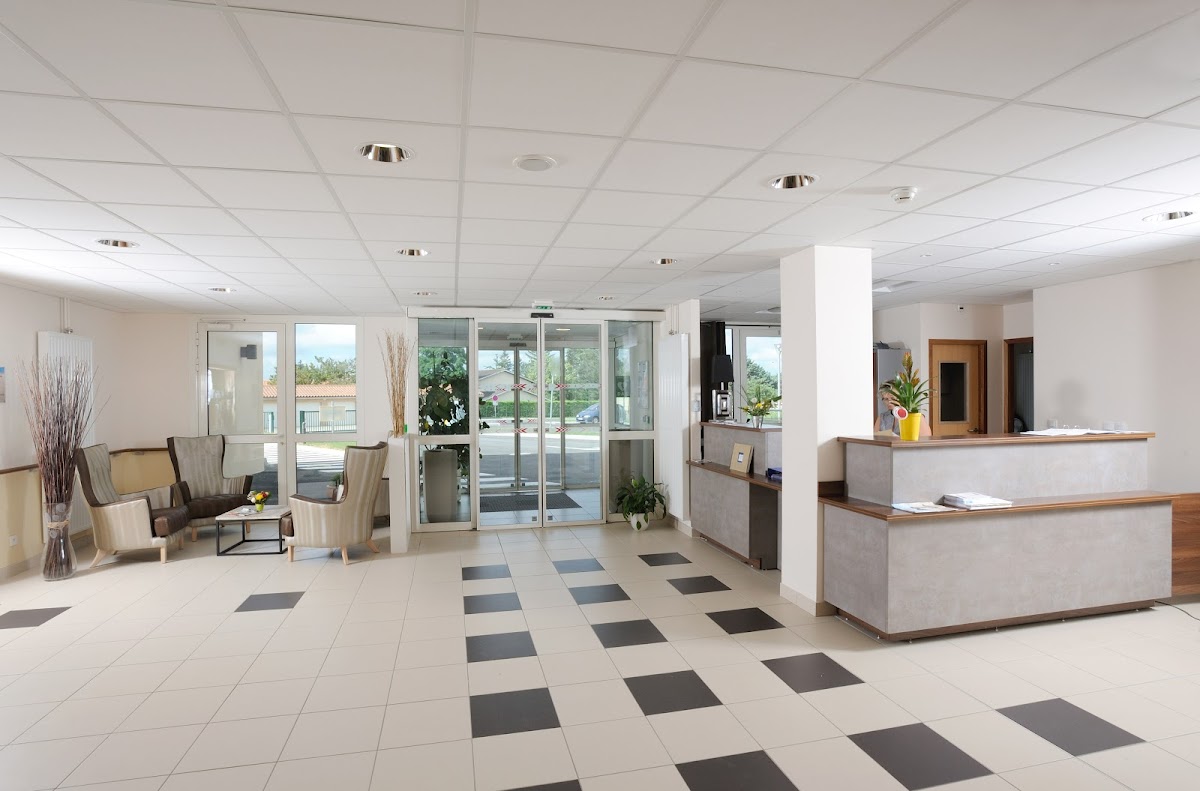 EHPAD Les Opalines Belignieux - Photo 5 sur 5 - Environnement et extérieurs