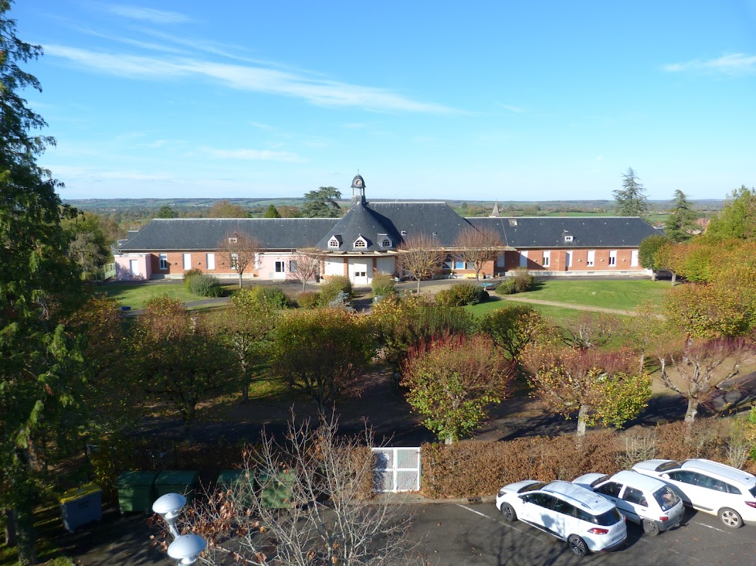 Centre hospitalier spécialisé Ainay Le Château - Photo 3 sur 3 - Chambres et hébergement