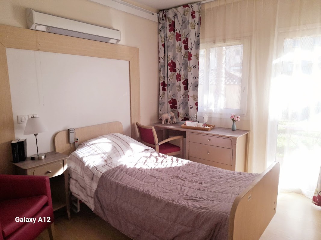 EHPAD Résidence Saint-Martin - Photo 3 sur 5 - Chambres et hébergement