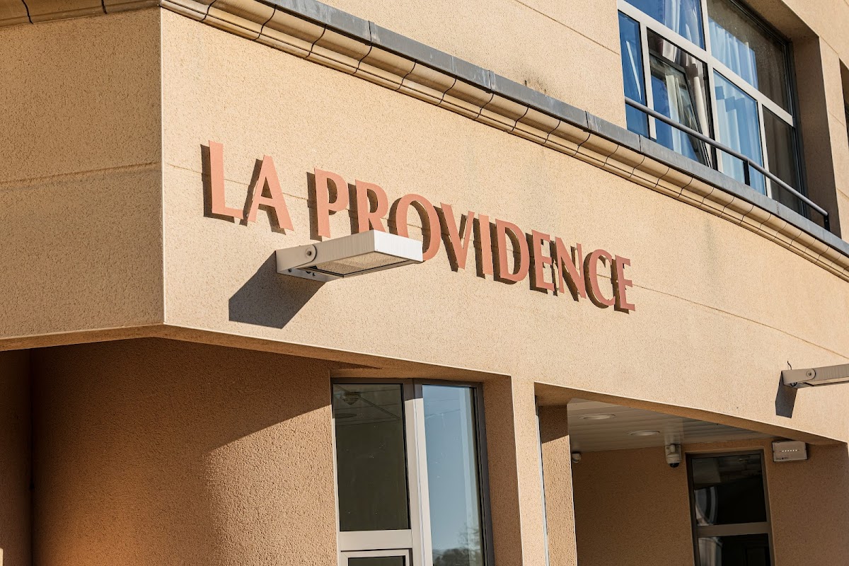 EHPAD La Providence - Photo 3 sur 3 - Chambres et hébergement