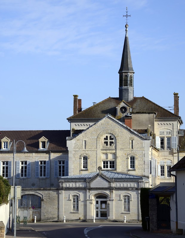 EHPAD Les Logis du parc Moussier - Photo 5 sur 5 - Environnement et extérieurs