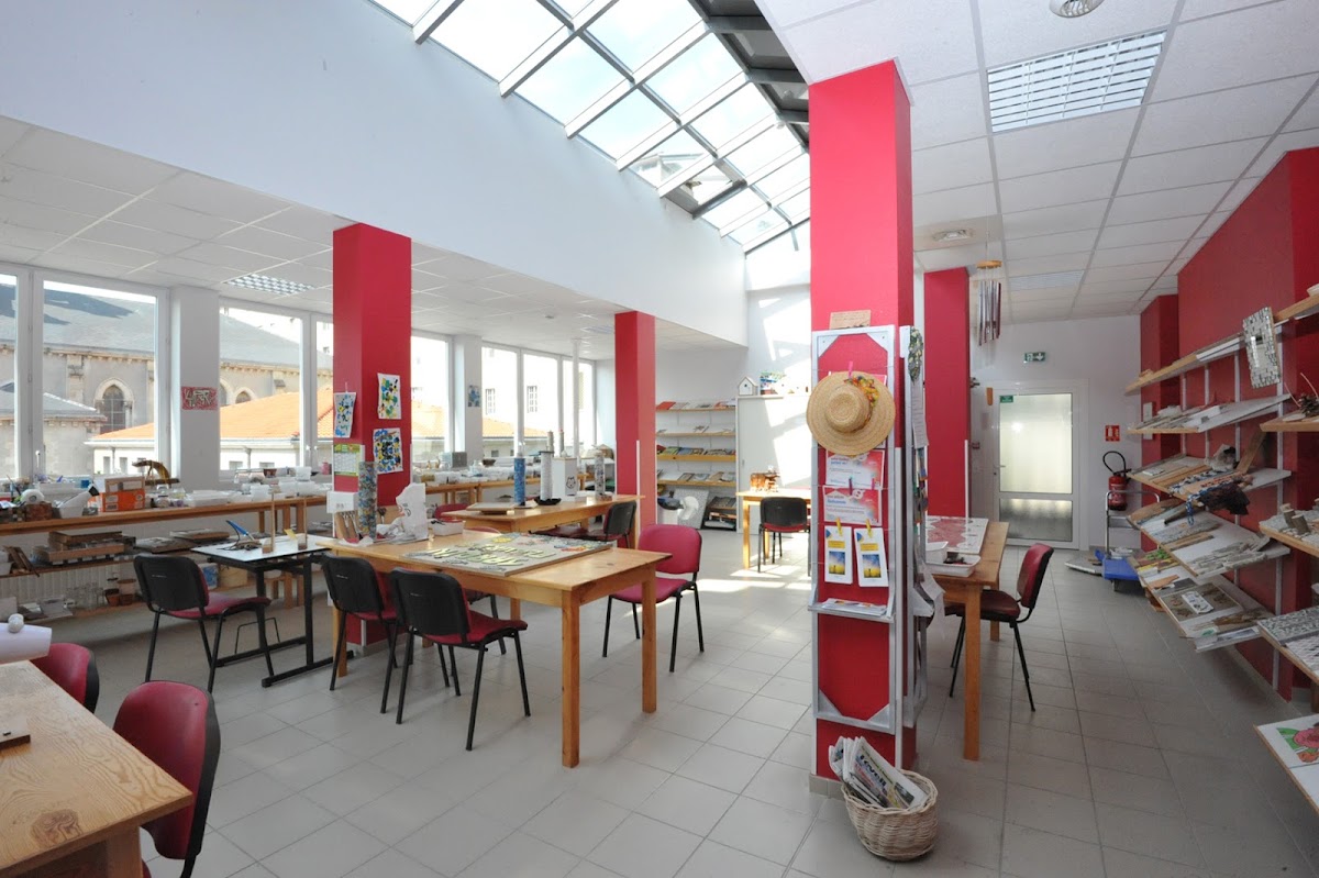 USLD Maison Sainte-Anne - Photo 2 sur 5 - Intérieur et espaces communs