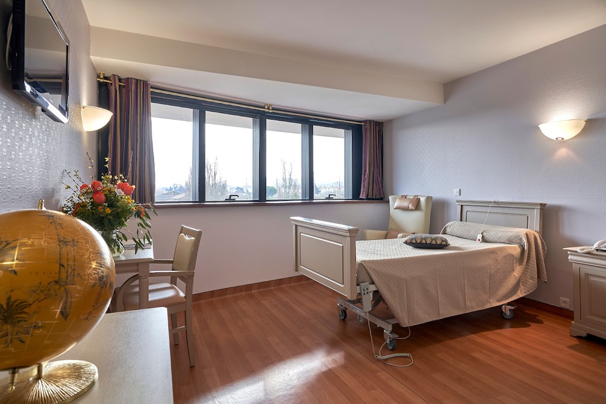 EHPAD Les Berges du Canal - Photo 5 sur 5 - Environnement et extérieurs