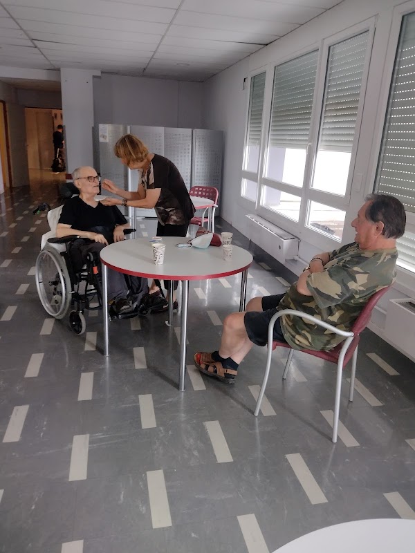 USLD du Centre Jacques Parisot - Photo 3 sur 5 - Chambres et hébergement