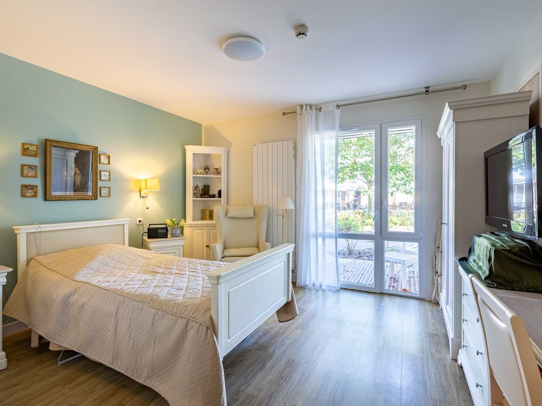 EHPAD Résidence Retraite Lac de Maine - Photo 5 sur 5 - Environnement et extérieurs